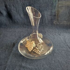 Elegant Hazorfim Glass Wine Decanter with Silver Plated Accesory